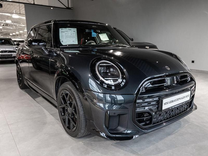Gebraucht Mini John Cooper Works 156 PS (114 kW) 2025 Grau Kleinwagen