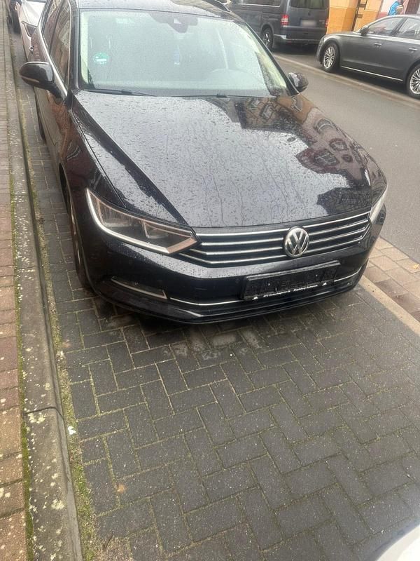 Gebraucht VW Passat 150 PS (110 kW) 2015 Schwarz Limousine