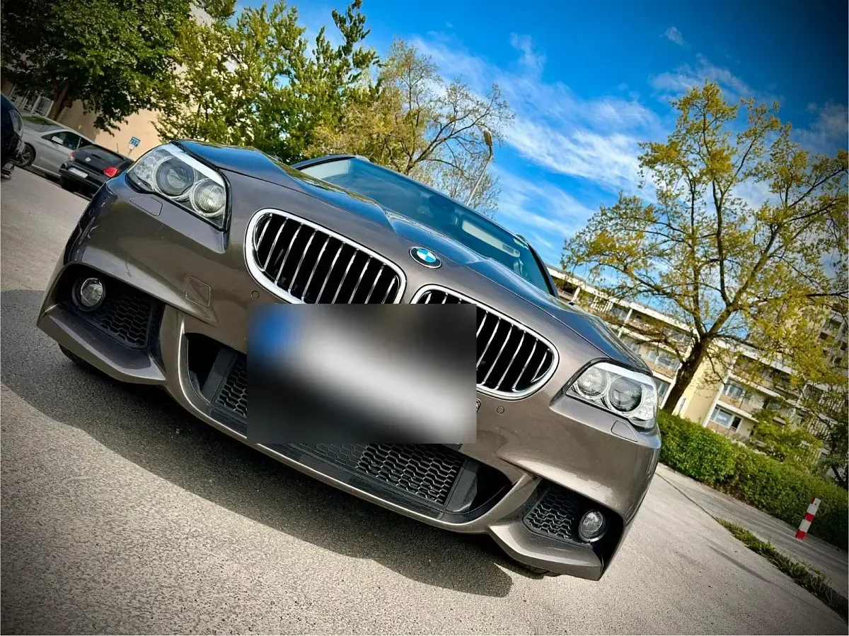 Gebraucht BMW 530 Sport Line 258 PS (189 kW) 2011 Braun Kombi