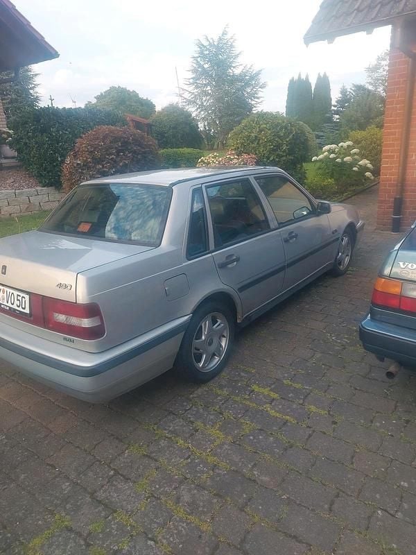Silber Gebraucht 1996 Volvo 460 Limousine | 2.600 € - Bild 1/4
