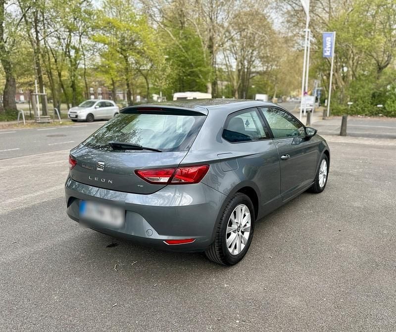 Second-hand Seat Leon 63 CP (46 kW) 2014 Gri Coupe