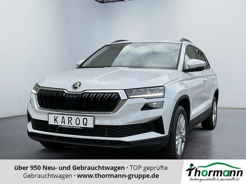 Moonweiss Neu 2024 Skoda Karoq Selection SUV | 34.116 € (Guter Preis) - Bild 1/4