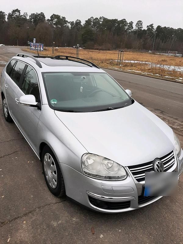 Gebraucht VW Golf V 140 PS (102 kW) 2008 Silber Kombi