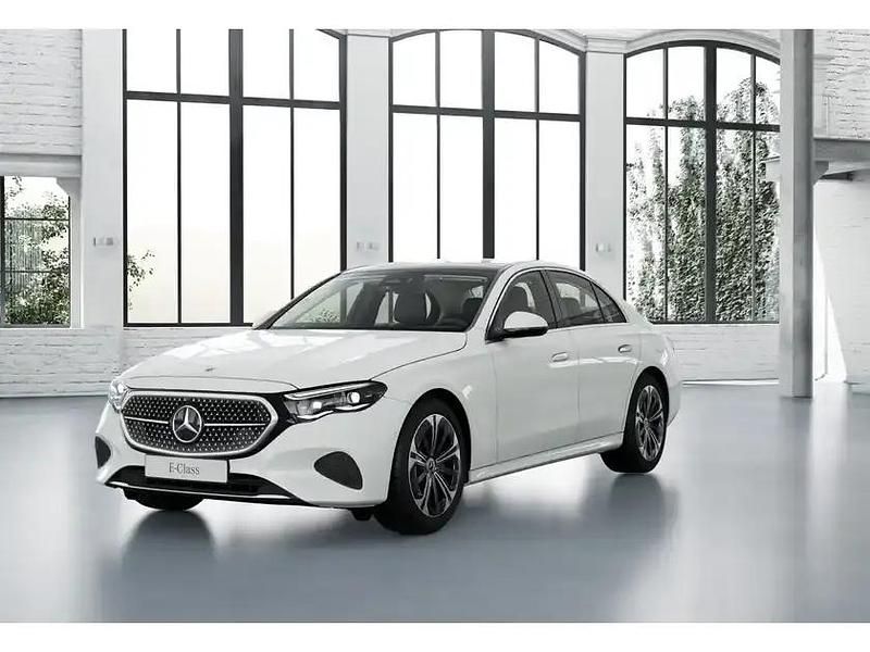 Second-hand Mercedes E400 252 CP (185 kW) 2025 Alb Berlinǎ