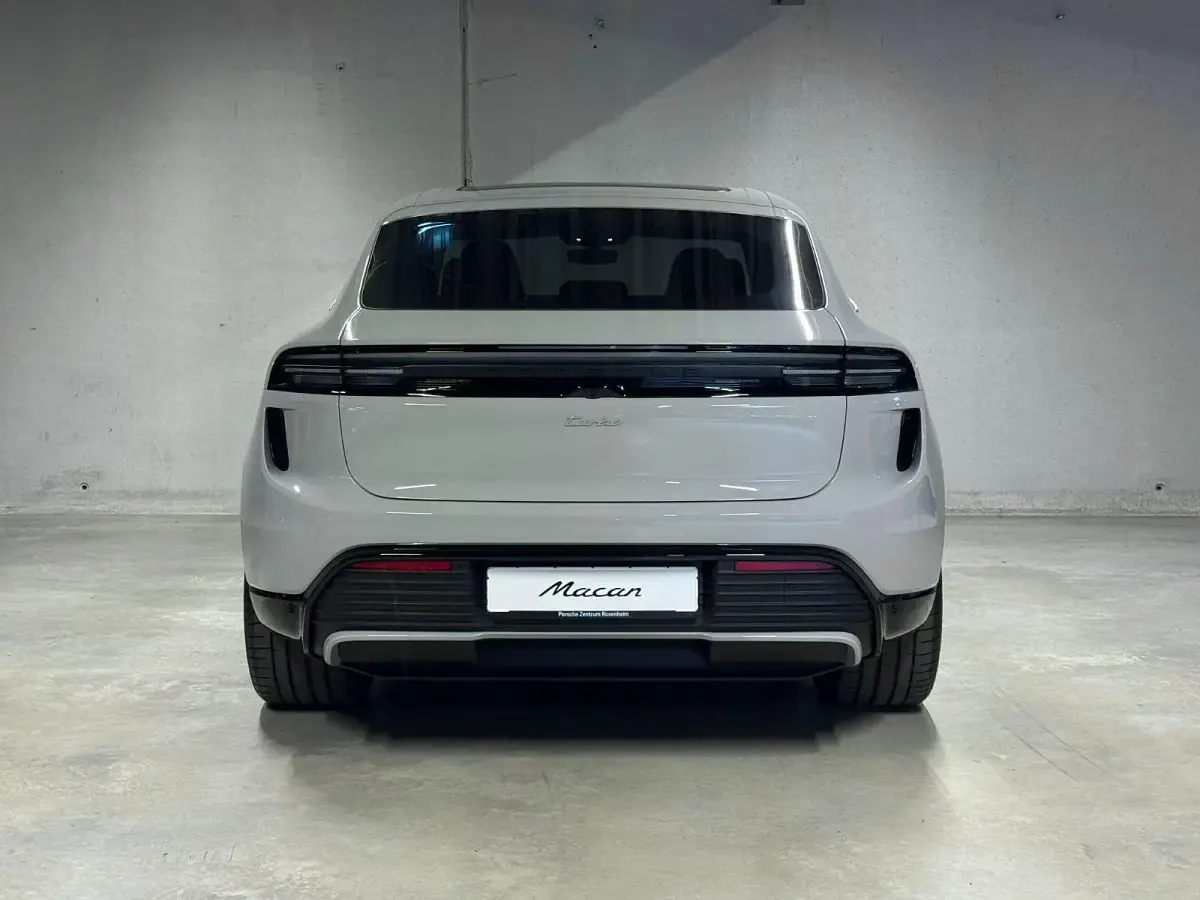 Neu Porsche Macan Turbo 469 kW (639 PS) 2026 Kreide SUV