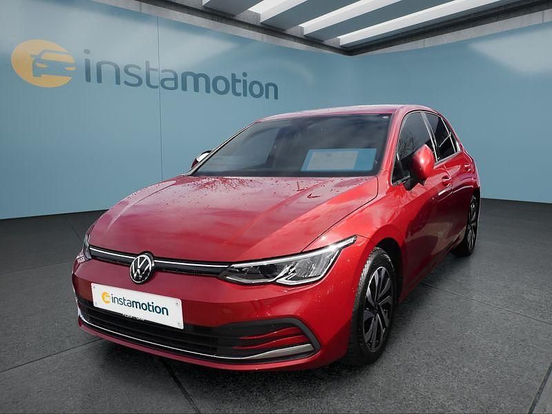 Gebraucht VW Golf VIII 150 PS (110 kW) 2022 Rot Kleinwagen