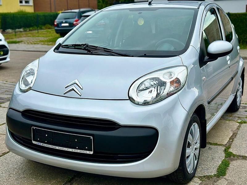 Grau Gebraucht 2008 Citroën C1 Style Kleinwagen | 2.999 € (Fairer Preis) - Bild 1/4