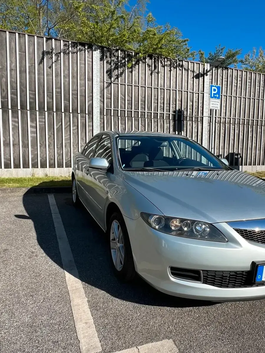 Usata Mazda 6 120 CV (88 kW) 2005 Argento Berlina