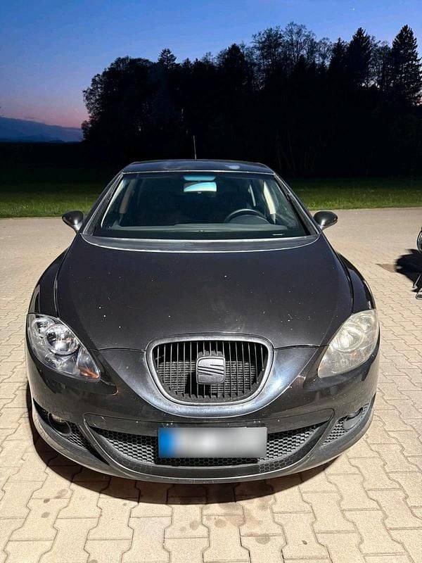 Usata Seat Leon 180 CV (132 kW) 2005 Nero Utilitaria