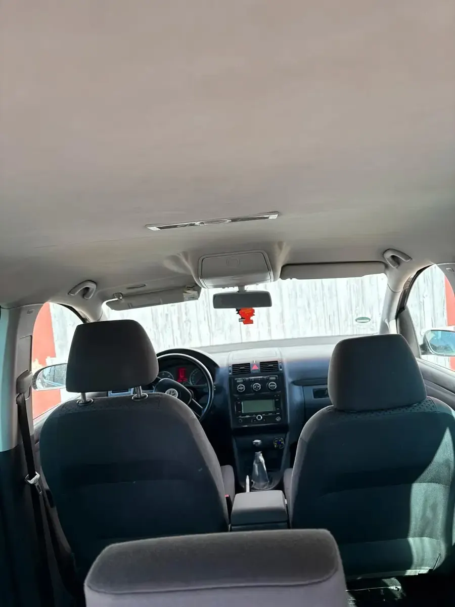 Brugt VW Touran 105 HK (77 kW) 2006 Sort MPV