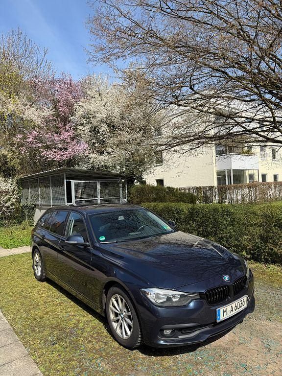 Gebraucht BMW 320 Advantage 190 PS (139 kW) 2016 Kombi