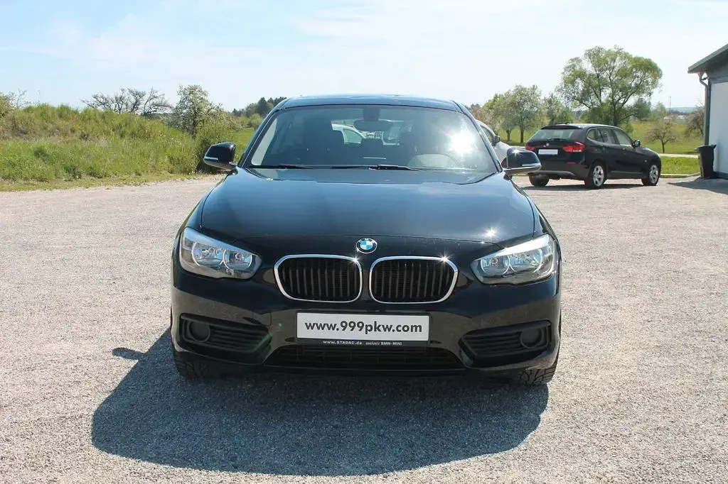 Second-hand BMW 116 109 CP (80 kW) 2016 Negru Hatchback