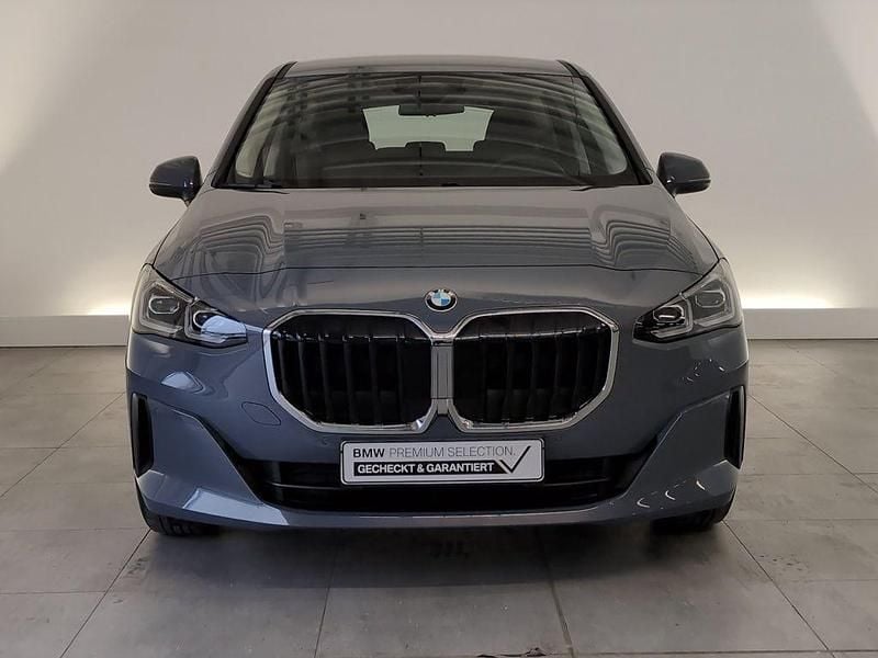 Gebraucht BMW 220 Active Tourer 150 PS (110 kW) 2025 Sparkling kupfergrau metallic Van / Kleinbus
