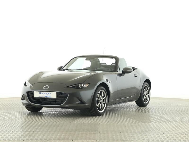 Gebraucht Mazda MX5 Exclusive-Line 132 PS (97 kW) 2023 Deep crystal blue Cabrio