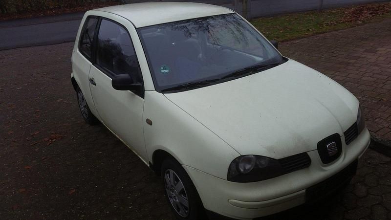 Grün Gebraucht 2001 Seat Arosa Kleinwagen | 1.111 € (Fairer Preis) - Bild 1/4