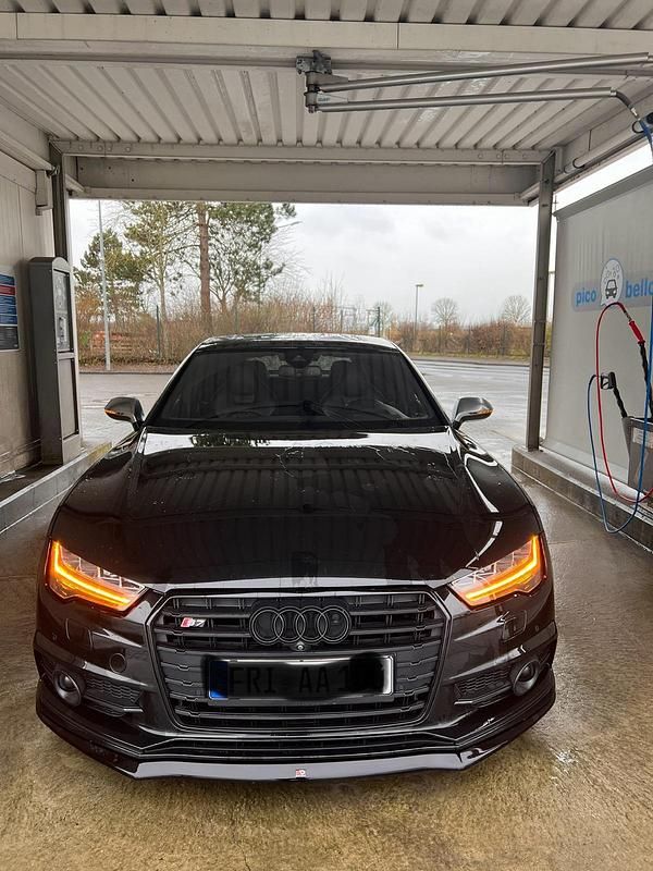 Schwarz Gebraucht 2017 Audi S7 Sportback Kleinwagen | 33.500 € (Superpreis) - Bild 1/4