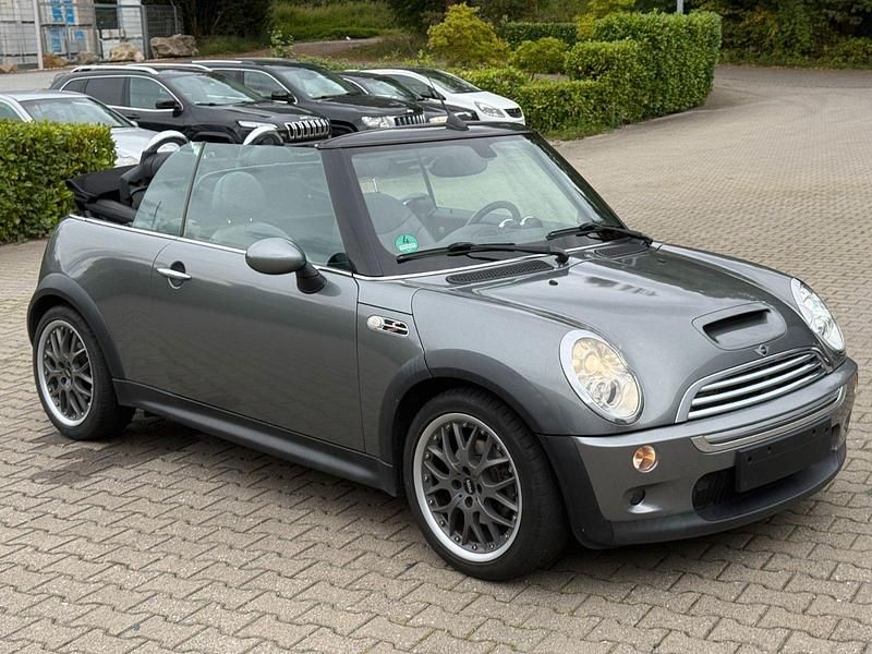 Grau Gebraucht 2007 Mini Cooper S Cabriolet Cabrio | 5.990 € (Fairer Preis) - Bild 1/2