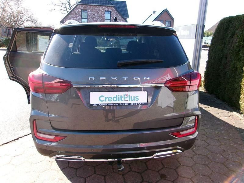 Gebraucht KGM Rexton Quartz 203 PS (149 kW) 2023 Grau SUV