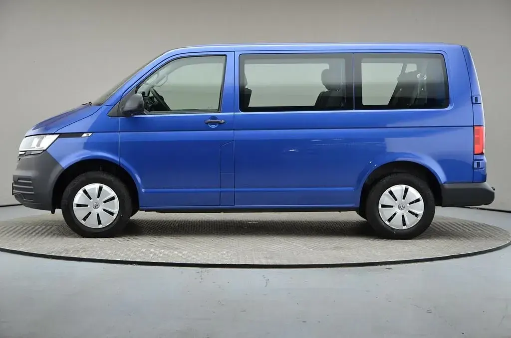 Gebraucht VW T6.1 110 PS (80 kW) 2021 Blau Van