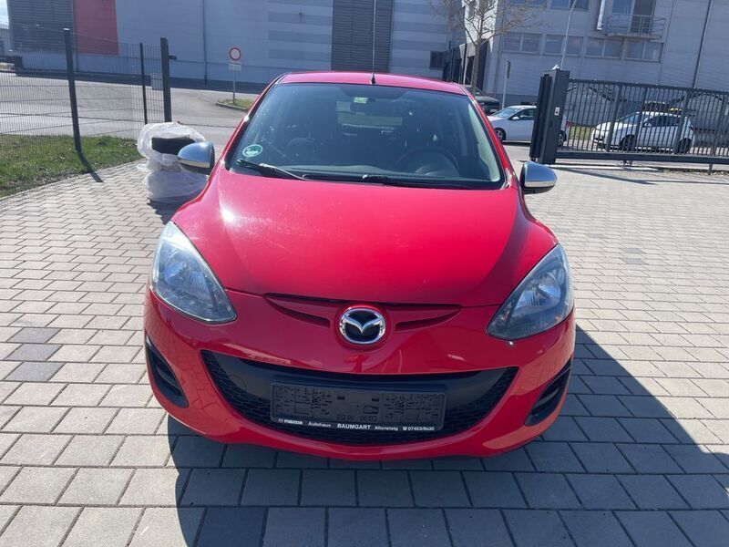 Schwarz Gebraucht 2014 Mazda 2 Limousine | 6.999 € (Fairer Preis) - Bild 1/4