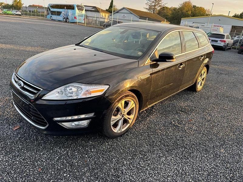 Schwarz Gebraucht 2012 Ford Mondeo Titanium Limousine | 2.900 € (Guter Preis) - Bild 1/4