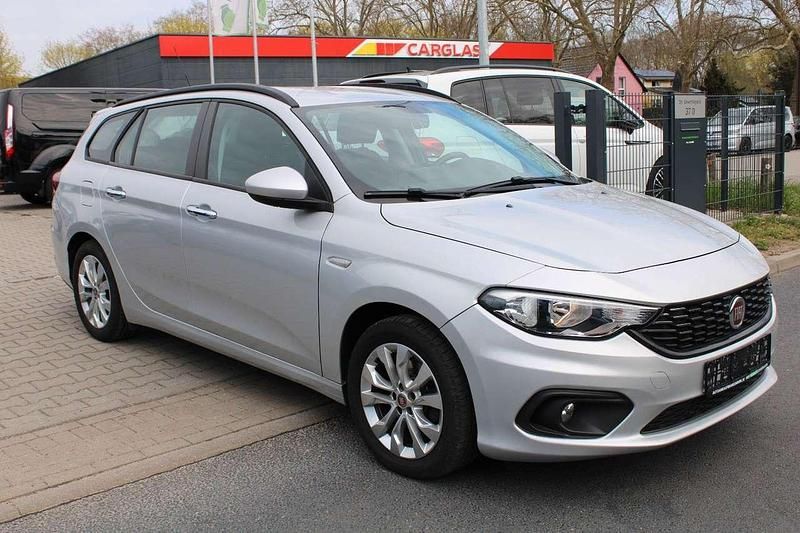 Gebraucht Fiat Tipo Pop 95 PS (69 kW) 2018 Colore esterno (grigio garbato Kombi