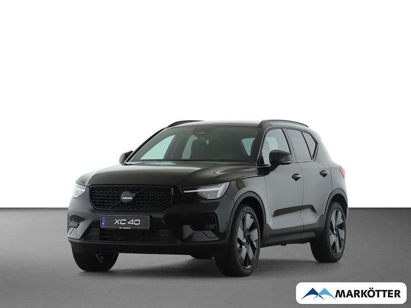 Neu Volvo XC40 Plus 163 PS (119 kW) 2025 Schwarz SUV