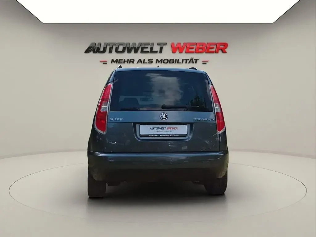 Gebraucht Skoda Roomster Fresh 105 PS (77 kW) 2015 Grau Van / Kleinbus