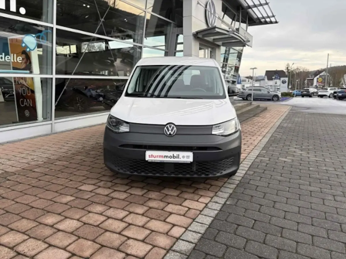 Usata VW Caddy Basis 122 CV (89 kW) 2022 Bianco Monovolume