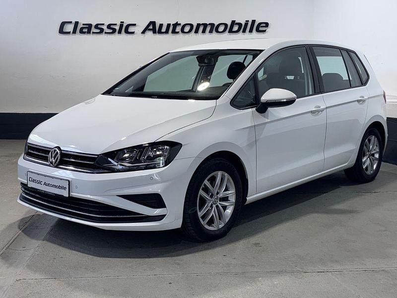 Weiß Gebraucht 2020 VW Golf Sportsvan Comfortline Van / Kleinbus | 15.800 € (Fairer Preis) - Bild 1/4
