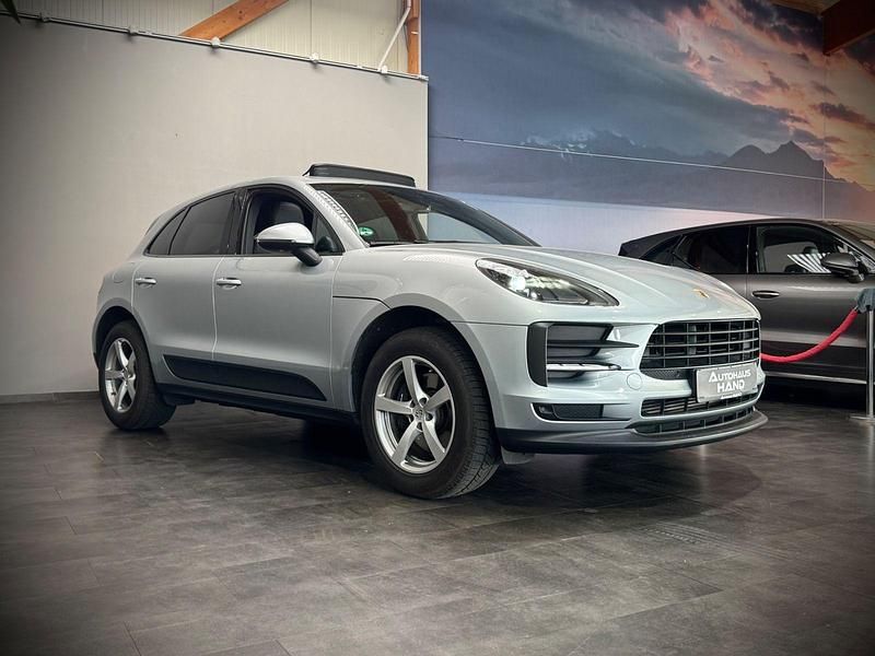 Second-hand Porsche Macan 245 CP (180 kW) 2019 Argintiu SUV