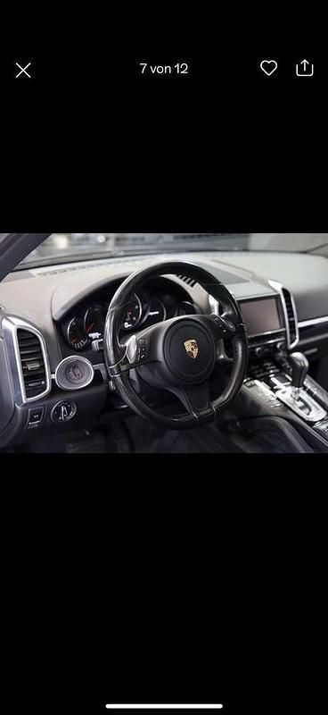 Schwarz Gebraucht 2014 Porsche Cayenne Edition SUV | 22.999 € (Etwas zu teuer) - Bild 1/4