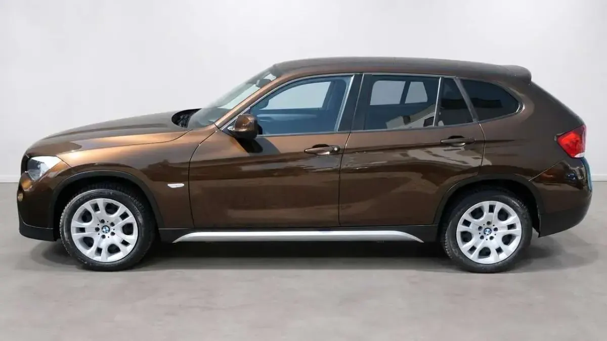 Gebraucht BMW X1 xLine 143 PS (105 kW) 2010 Braun SUV
