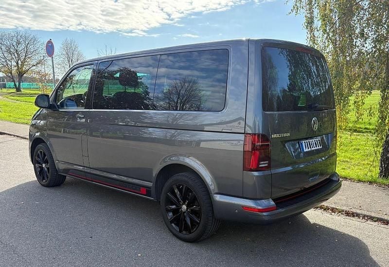 Second-hand VW Multivan Edition 150 CP (110 kW) 2020 Gri Monovolum