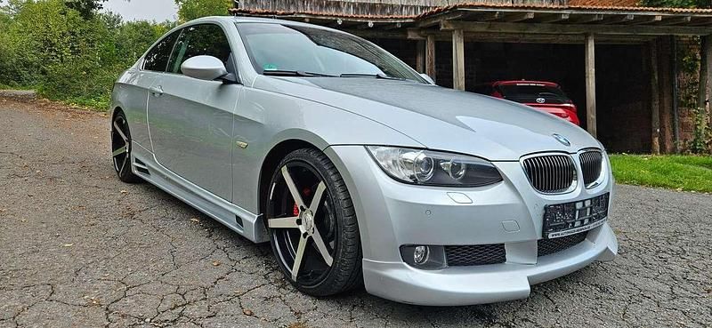 Gebraucht BMW 325 218 PS (160 kW) 2008 Coupé