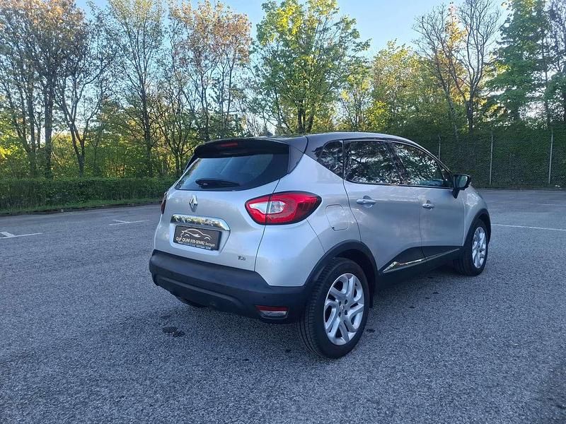 Occasion Renault Captur Luxe 120 ch (88 kW) 2014 Gris SUV