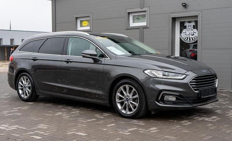 Gebraucht Ford Mondeo Titanium 190 PS (139 kW) 2020 Grau Kombi