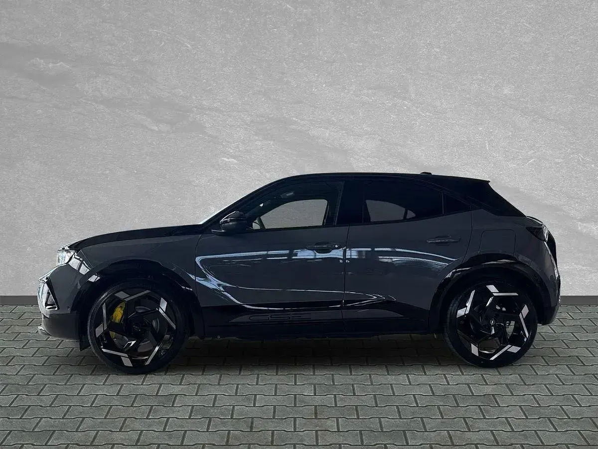 Nowe Opel Mokka-e GSe 206 kW (281 KM) 2026 Szary SUV