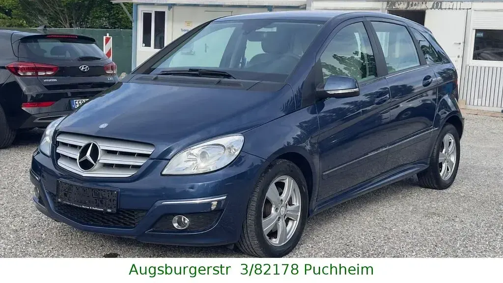 Gebraucht Mercedes B200 140 PS (102 kW) 2009 Blau Van / Kleinbus
