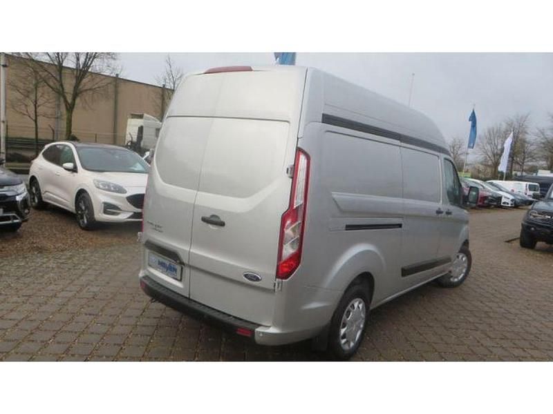 Gebraucht Ford Transit Custom Trend 131 PS (96 kW) 2022 Polarsilber metallic (metallic) Van
