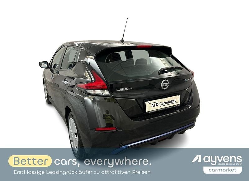 Gebraucht Nissan Leaf Visia 110 kW (150 PS) 2021 Schwarz Kleinwagen