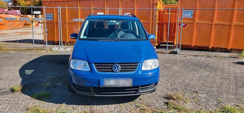 Blau Gebraucht 2006 VW Touran Van / Kleinbus | 999 € (Superpreis) - Bild 1/4