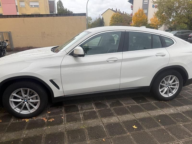 Gebraucht BMW X4 231 PS (169 kW) 2019 Weiß SUV