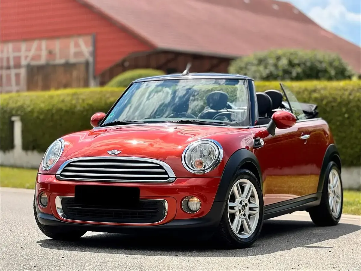 Gebraucht Mini Cooper Cabriolet 122 PS (89 kW) 2011 Orange Cabrio