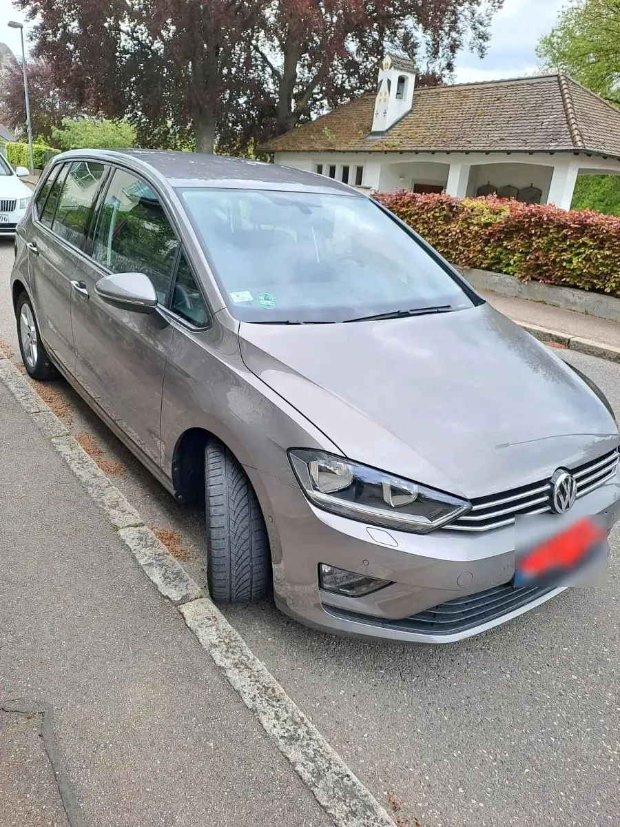Gebraucht VW Golf Sportsvan 125 PS (91 kW) 2014 Grau Van / Kleinbus