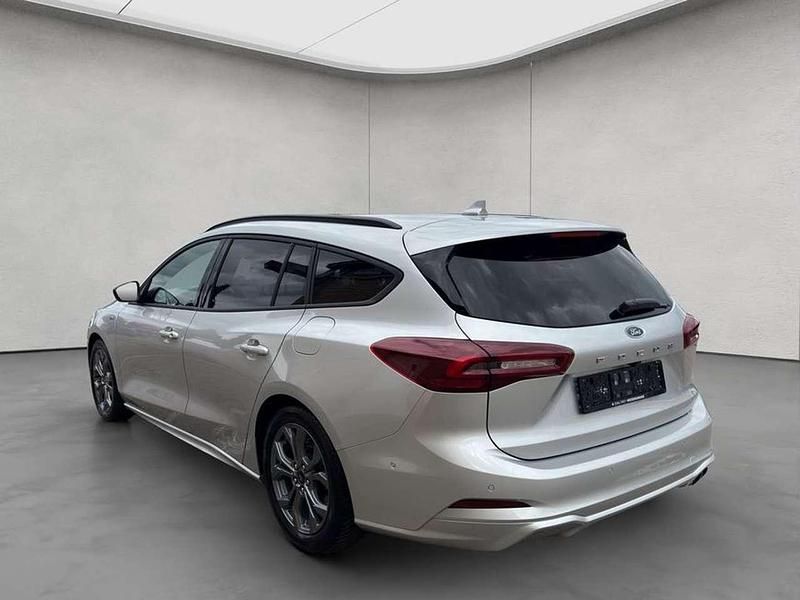 Gebraucht Ford Focus ST-Line X 155 PS (114 kW) 2024 Silber Kombi