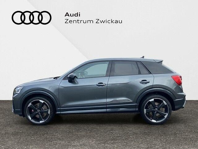 Gebraucht Audi SQ2 Ambiente 300 PS (220 kW) 2024 Daytonagrau perleffekt SUV