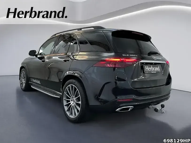 Gebraucht Mercedes GLE450 AMG Edition 367 PS (269 kW) 2026 Metalliclack obsidianschwarz SUV