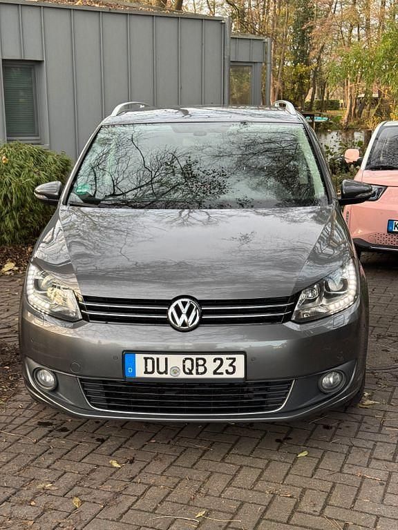 Gebraucht VW Touran Highline 170 PS (125 kW) 2013 Grau Van / Kleinbus