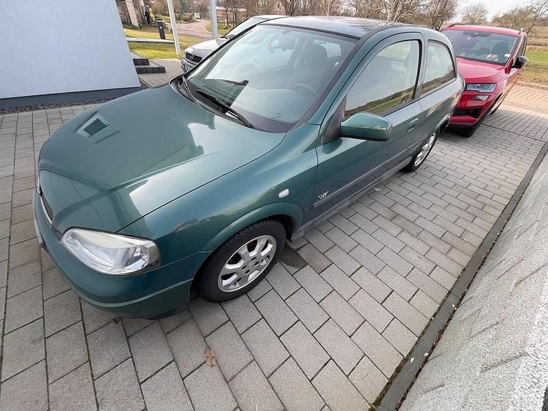 Gebraucht Opel Astra 101 PS (74 kW) 2003 Grün Coupé